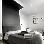 Bed and Breakfast Aurora Luxury Νάπολη