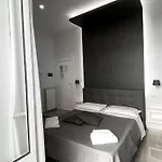 Aurora Luxury Bed and Breakfast Νάπολη