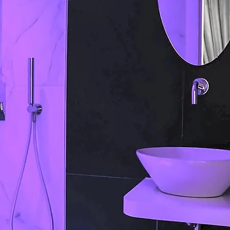 Bed & Breakfast Aurora Luxury 4*