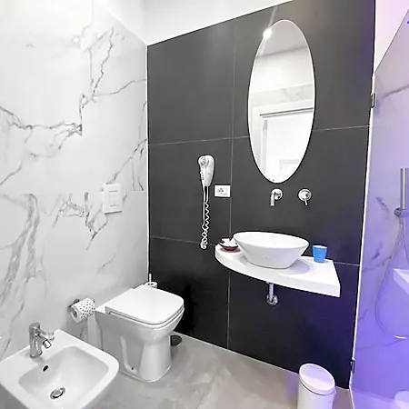 Aurora Luxury Alojamento de Acomodação e Pequeno-almoço 4*