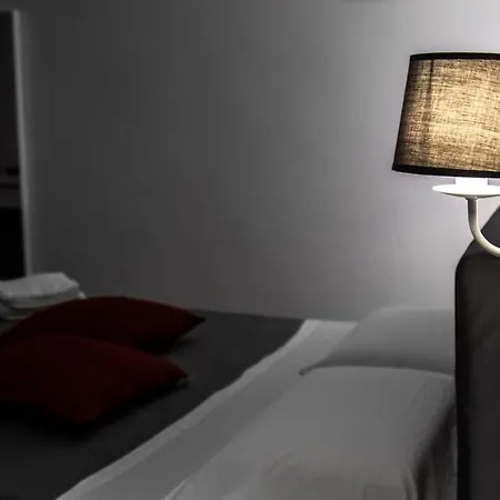 Aurora Luxury Bed and breakfast