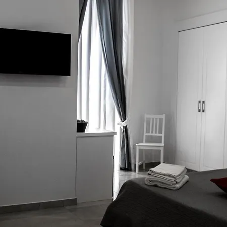 Bed and breakfast Aurora Luxury Nápoles