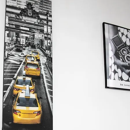 Bed and breakfast Aurora Luxury Nápoles