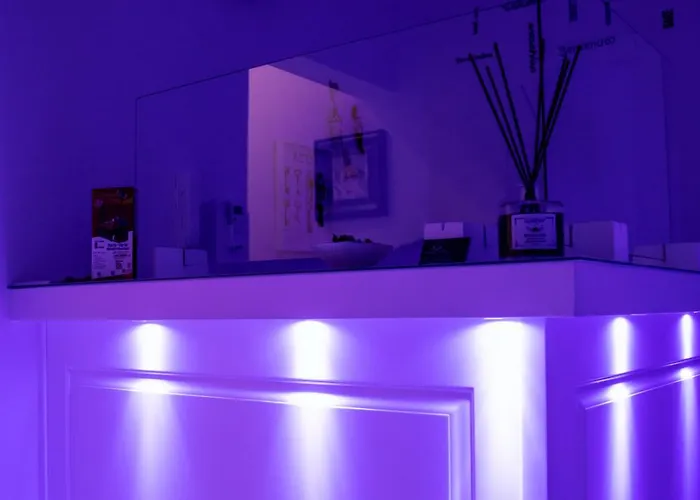 Aurora Luxury Bed & Breakfast 4*